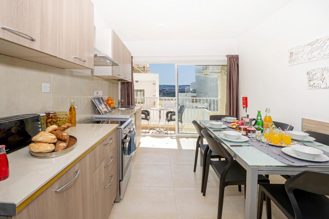 Summer Breeze Comfort Sunny Apartments Close To The Sandy Beaches - By Getawaysmalta Mellieħa Eksteriør bilde