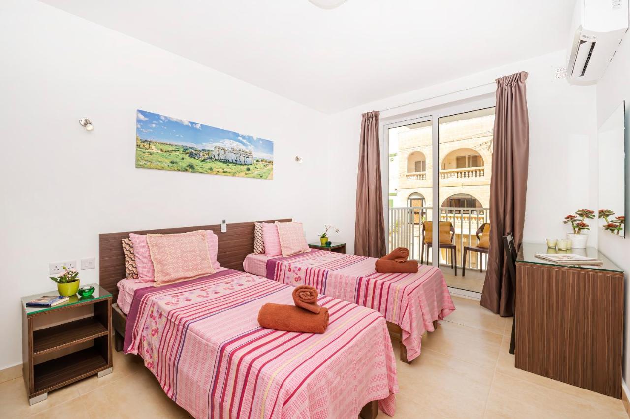 Summer Breeze Comfort Sunny Apartments Close To The Sandy Beaches - By Getawaysmalta Mellieħa Eksteriør bilde
