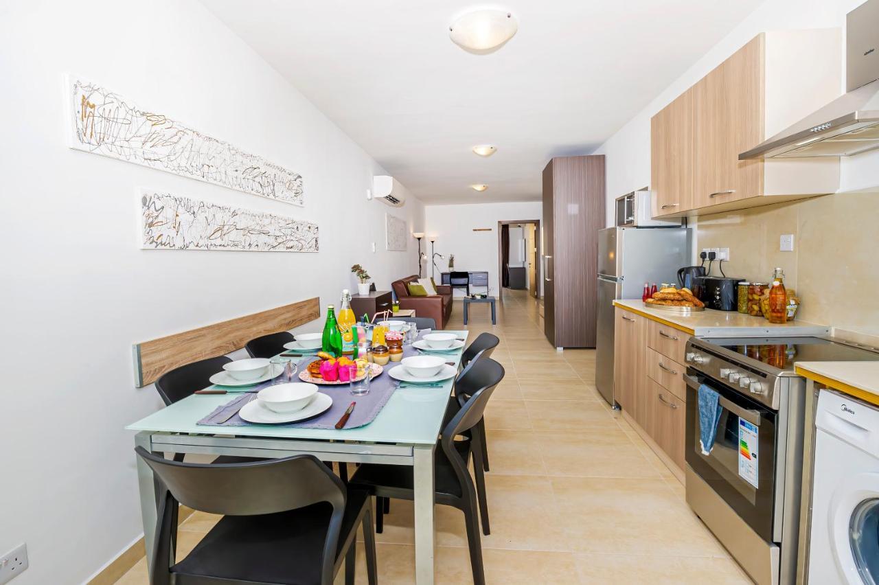 Summer Breeze Comfort Sunny Apartments Close To The Sandy Beaches - By Getawaysmalta Mellieħa Eksteriør bilde
