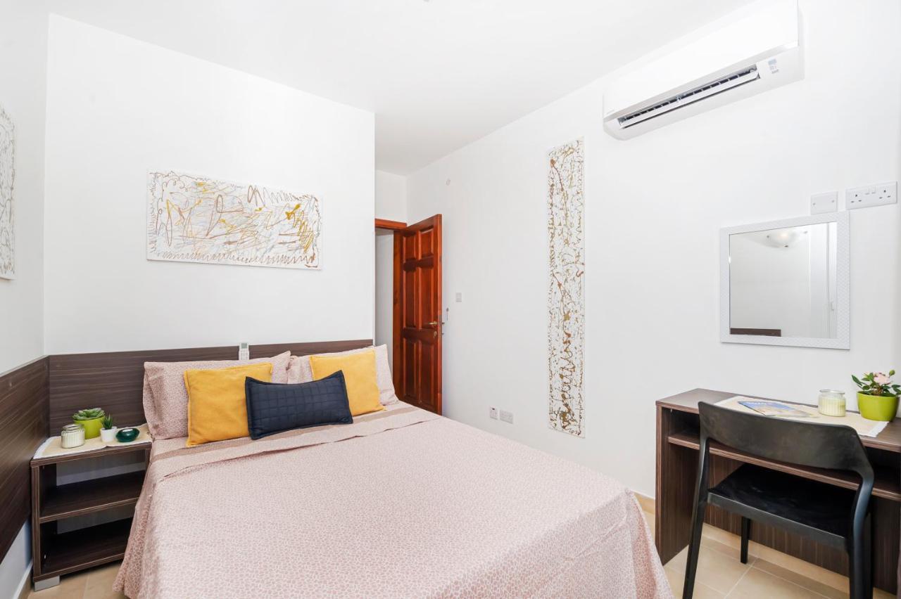 Summer Breeze Comfort Sunny Apartments Close To The Sandy Beaches - By Getawaysmalta Mellieħa Eksteriør bilde